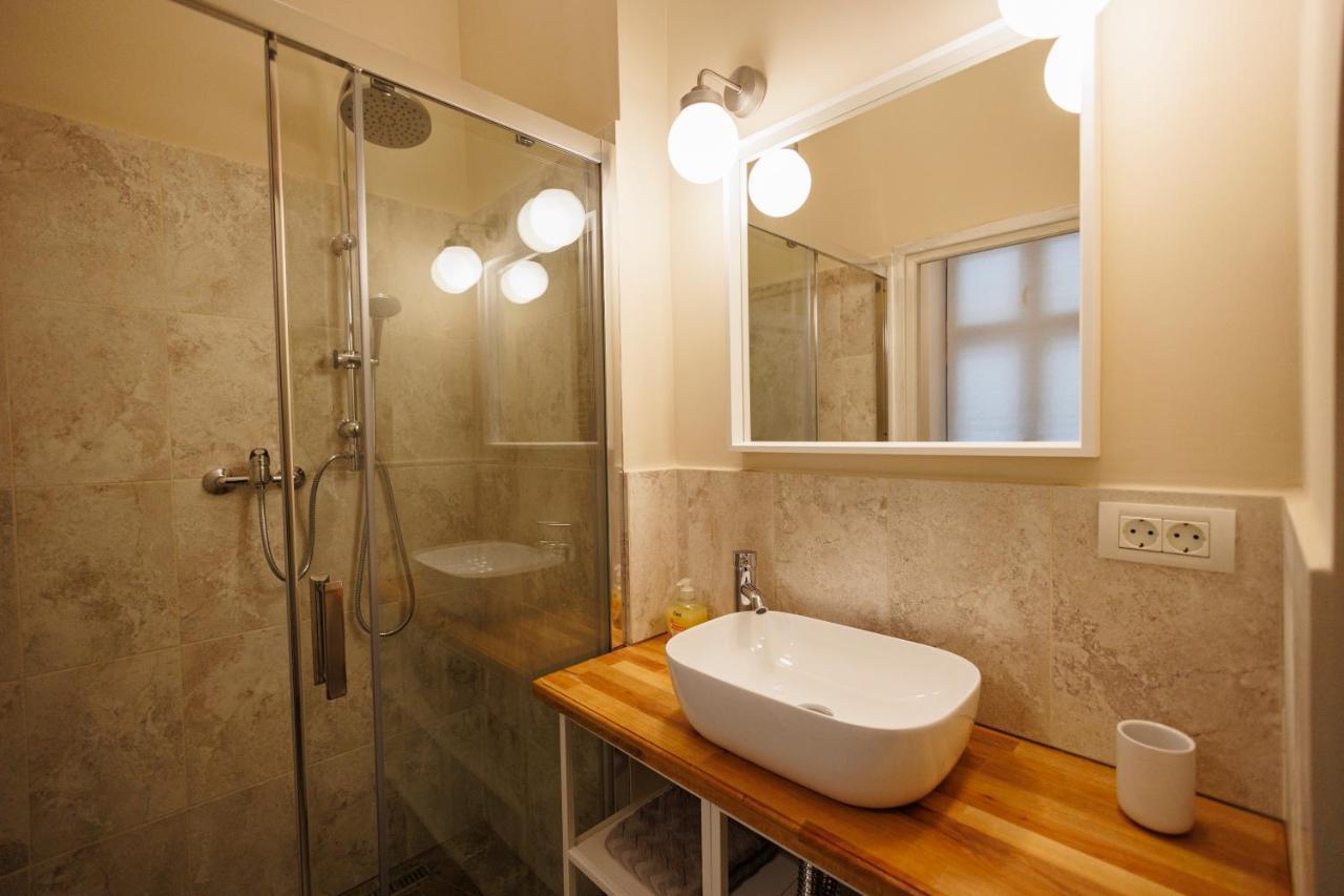 Jolie Flat In The Heart Of The City Тимишоара Екстериор снимка